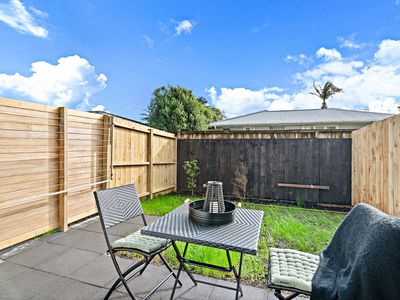 41 Red Arches Road, Henderson