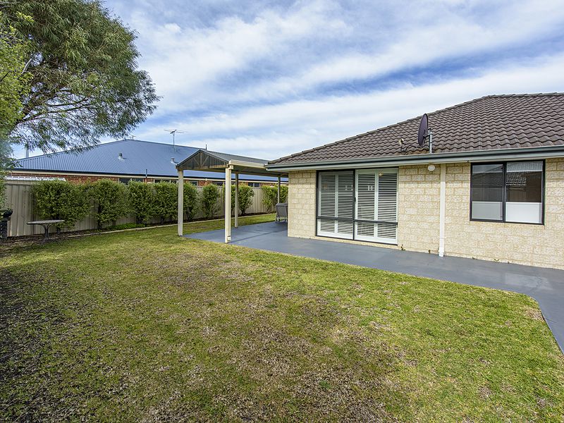 13 Pigeon Rise, Geographe