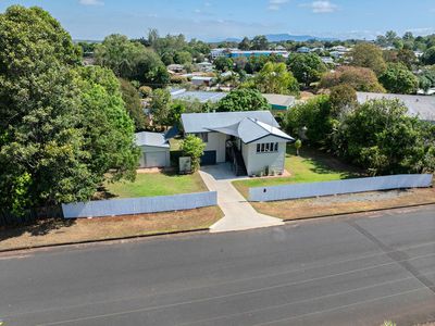 24 Gibson Street, Atherton