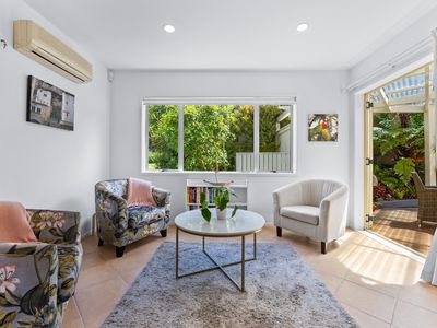 10A Scarboro Terrace, Murrays Bay