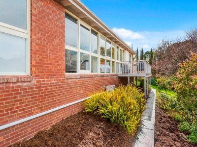 59 Kunama Drive, Kingston Beach