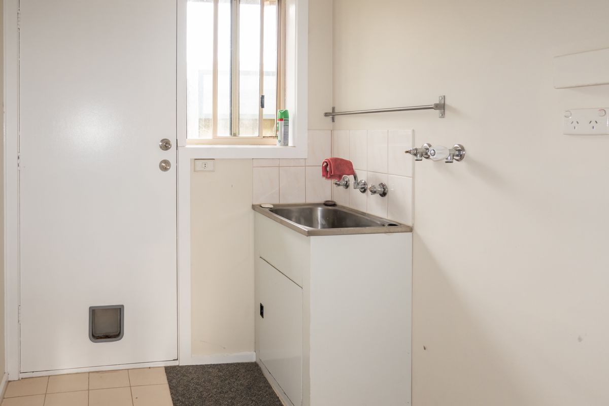 3 Links Road, Mansfield