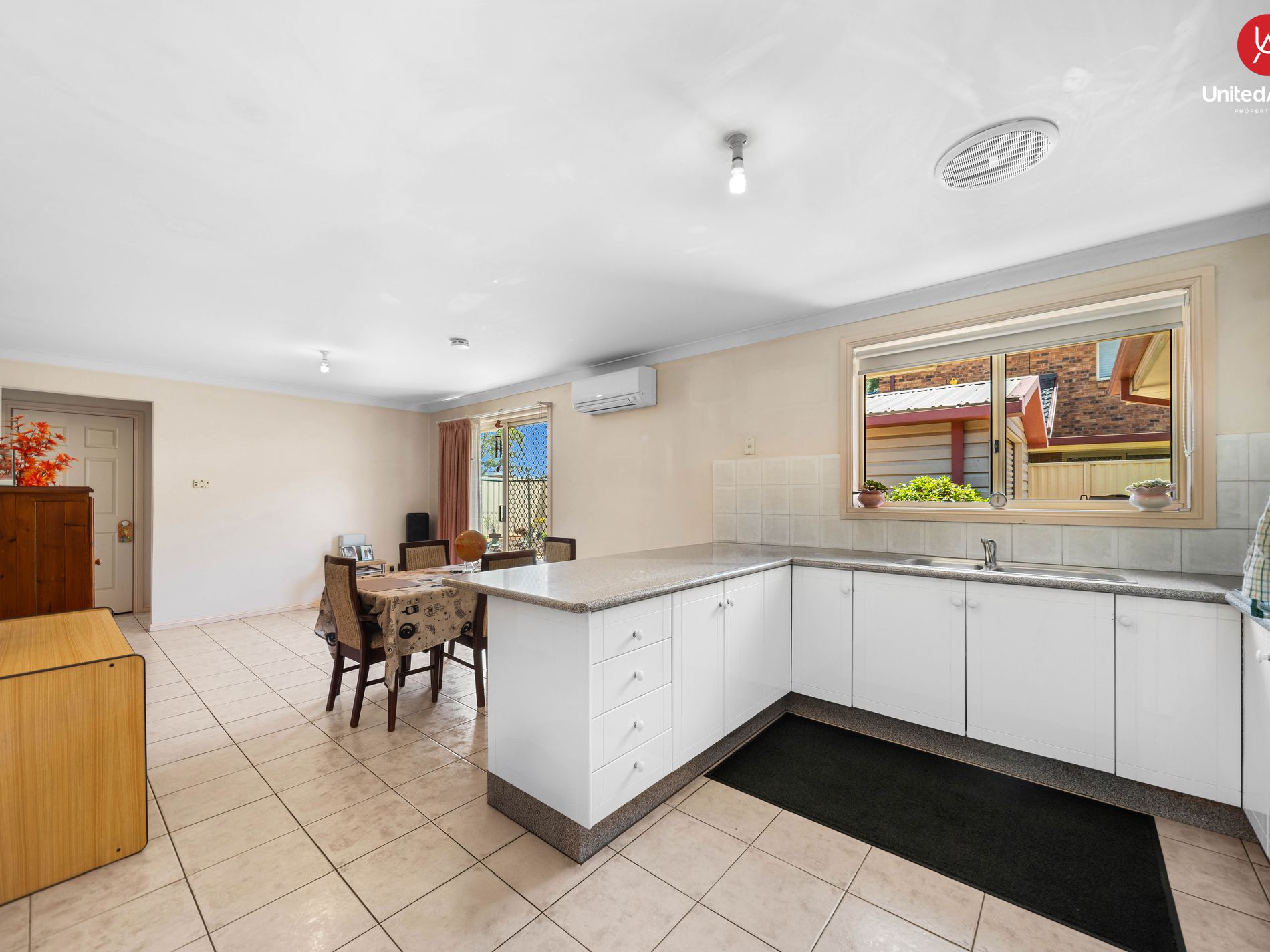 34 Coonabarabran Crescent, Hoxton Park