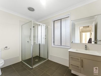 35 Ellalong Way, Woongarrah