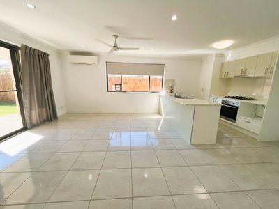 35 Joseph Court, Glenella