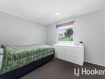 1 / 45 Willow Drive, Hampton Park