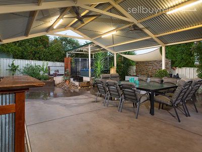 16 TEAL COURT, Wodonga