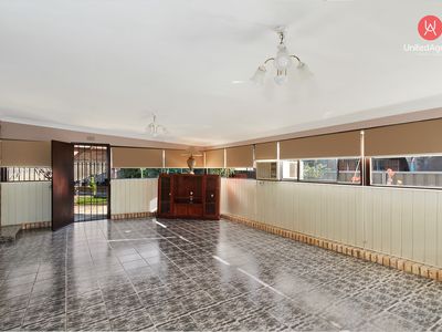 18 Kapovic Street, Edensor Park