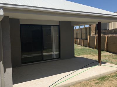 16 Stoneycreek Street, Fernvale