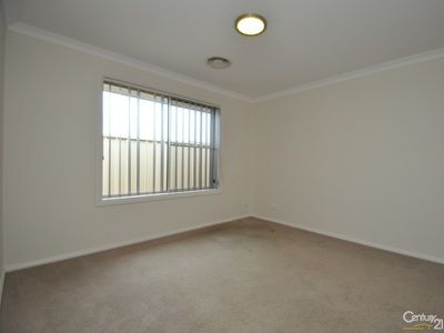 17 William Farrier Drive, Dubbo