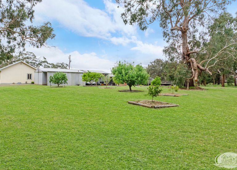 105 Dohles Road, Heywood