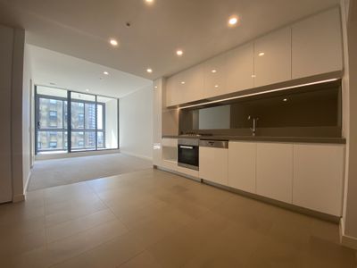 1005 / 150 Pacific Highway, North Sydney