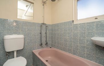 10 / 113 Addison Road, Marrickville