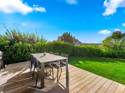 2/2 Seaview Road, Milford