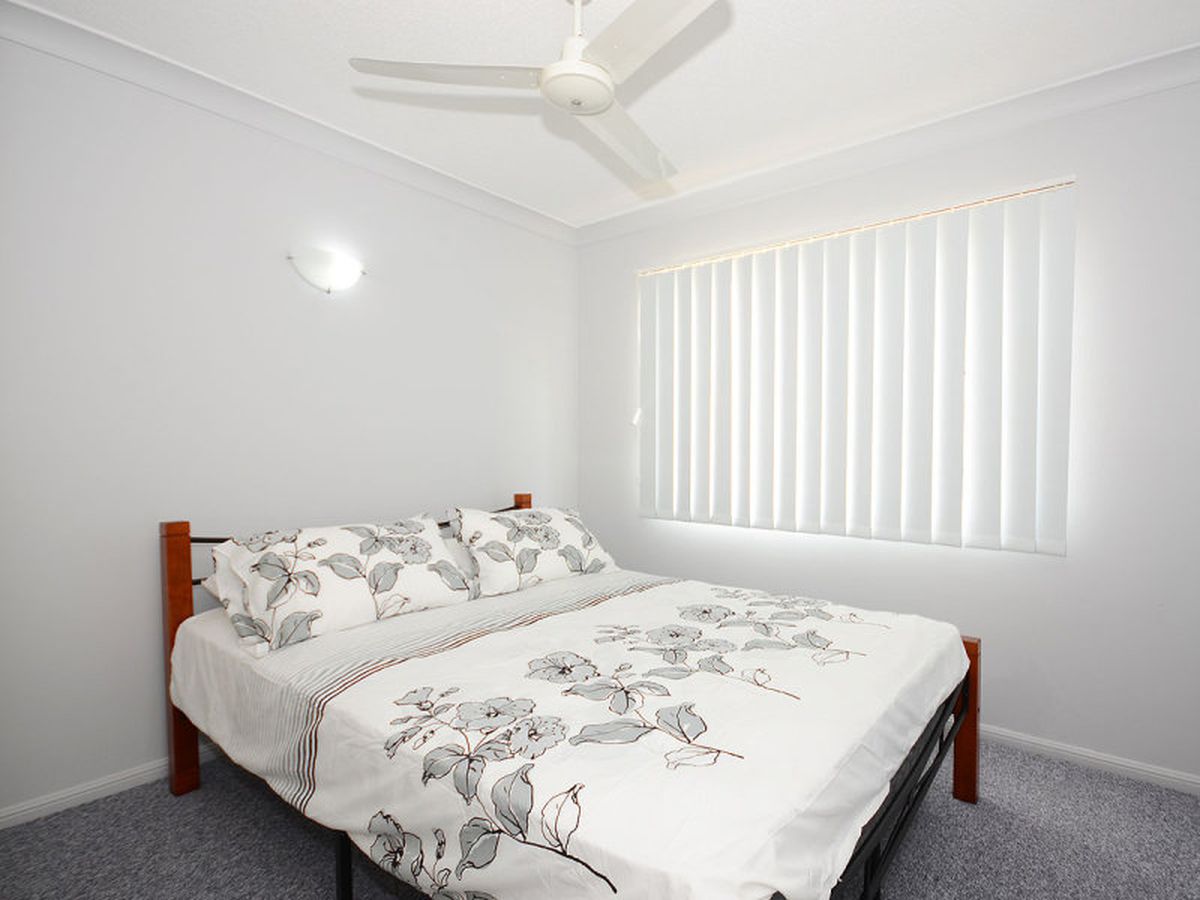3 / 325 Esplanade, Scarness