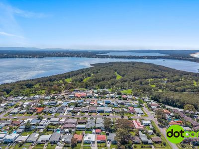39 Eighth Avenue, Toukley