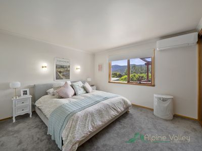 6 Lambert Street, Tawonga