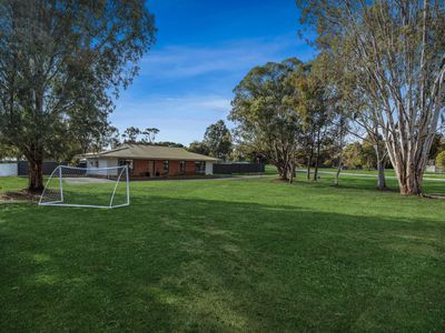 15 Hakea Road, Huntly