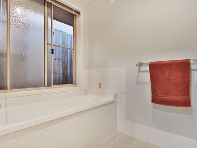 8 / 35 Ashridge Road, Darra