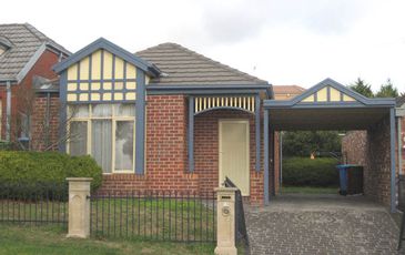 15 Mirrabook Court, Berwick