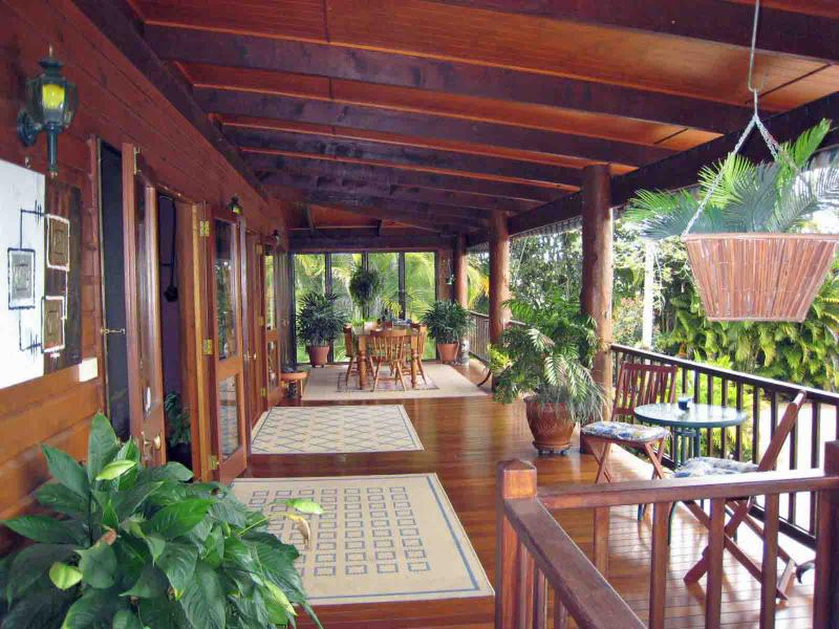 8 Vance Close, Yungaburra