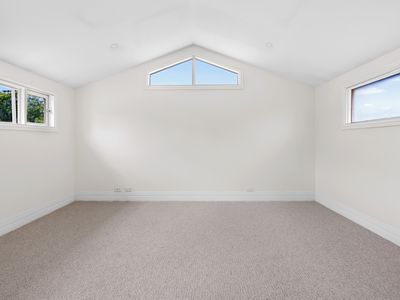 19 Railway Crescent, Williamstown