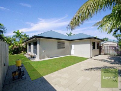 8 Earl Circuit, Kirwan