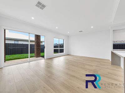 60 Carrick Avenue, Strathtulloh