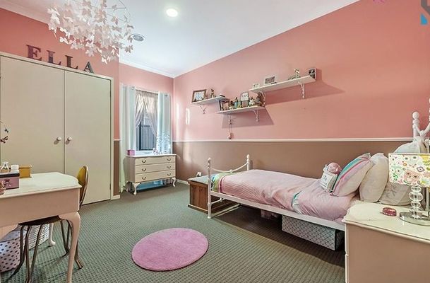 27 Cheltenham Close, Craigieburn