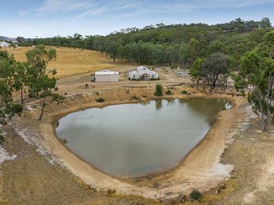 575 Hardings Lane, Tooborac