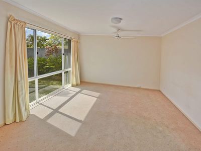 14 Glenfields Boulevard, Mountain Creek
