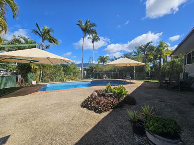 14 Valley Drive, Cannonvale
