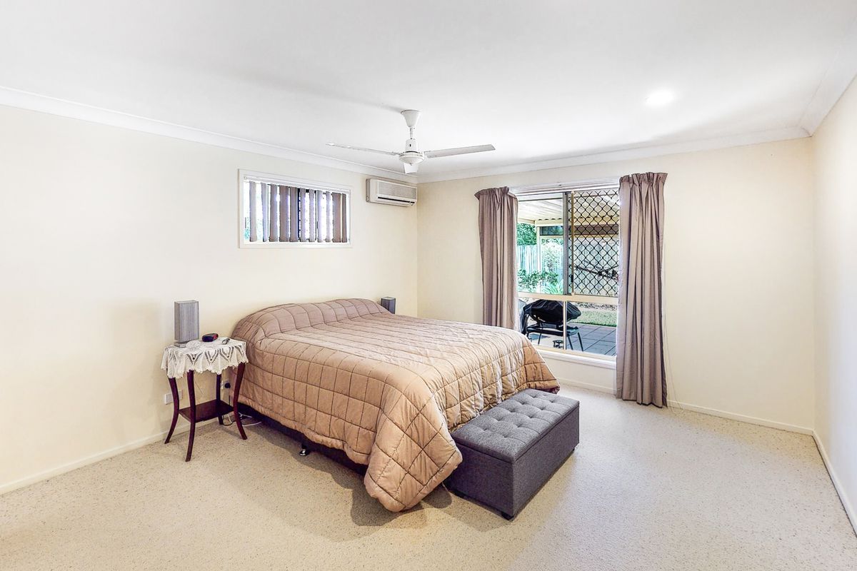 4 Troon Court, Tewantin