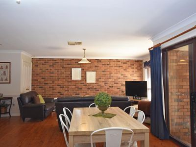7 York Street, Dubbo