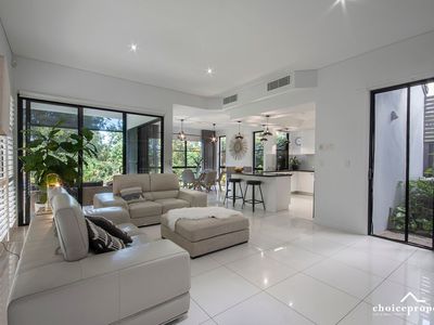 3 COBBLESTONE PLACE, Peregian Springs