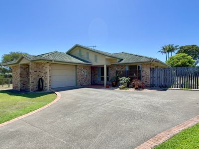 18 Orchid Avenue, Urangan