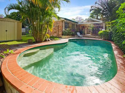 4 Justora Street, Rochedale South