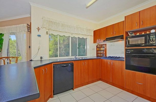 4 Sunset Court, Craigieburn
