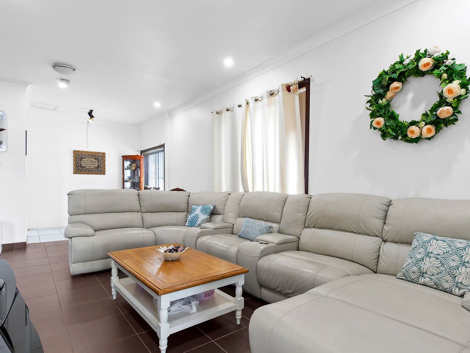 100 Dudley Street, Punchbowl