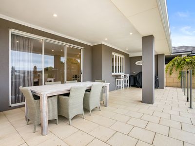 39 BROULEE LANE, Secret Harbour