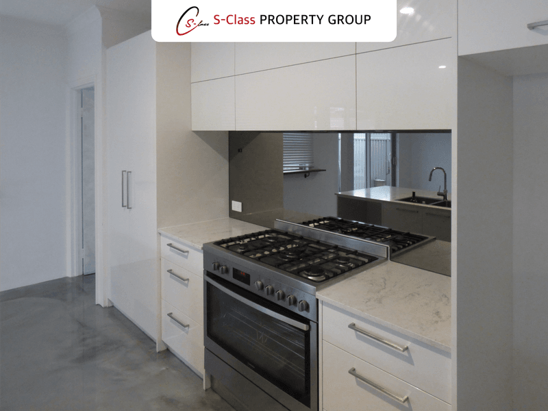 8 Cardross Street, Brabham