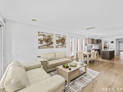 53 Orbis Avenue, Fraser Rise