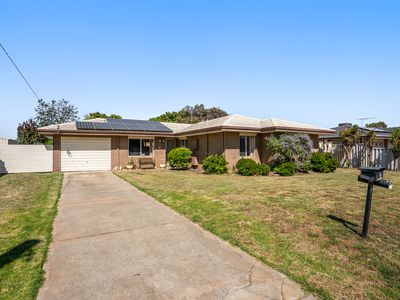 6 Breaden Drive, Cooloongup