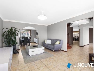 4 Paperbark Circuit, Casula