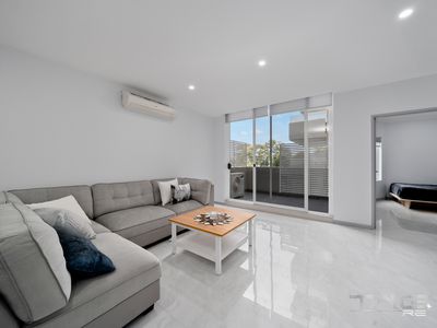 111 / 357-359 Great Western Highway, South Wentworthville