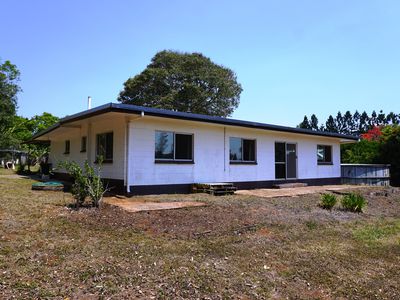 271 Lake Barrine Road, Malanda