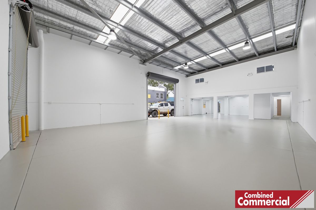 1 / 14 Porrende Street, Narellan