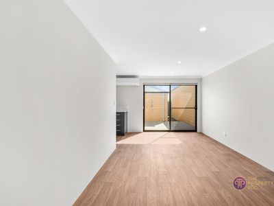 15 Gainford Way, Ridgewood