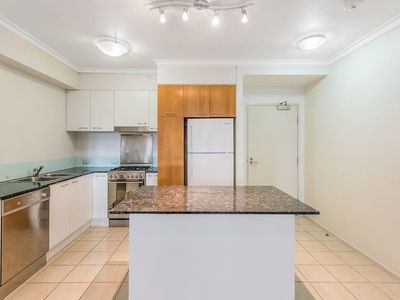 2118/180 Grey Street, South Brisbane