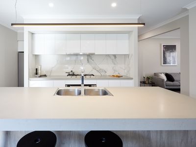 13 Observatory Street, Clyde North